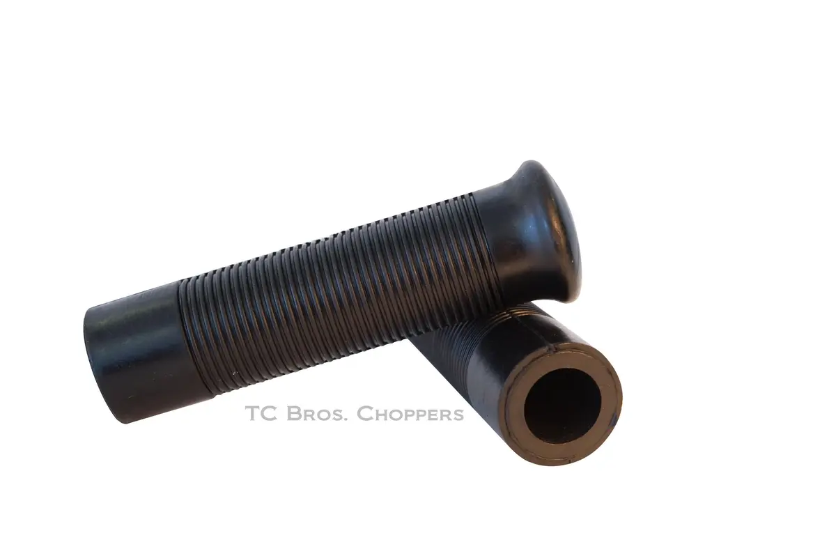 Vintage Style 7/8" Diameter Black Grips 1