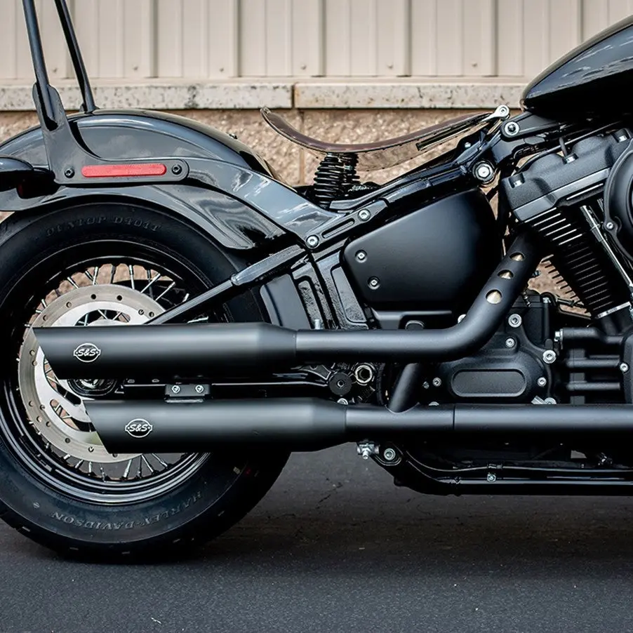 Slash Cut Race Slip-On Mufflers For Fatboy, Lowrider And Breakout Models 2