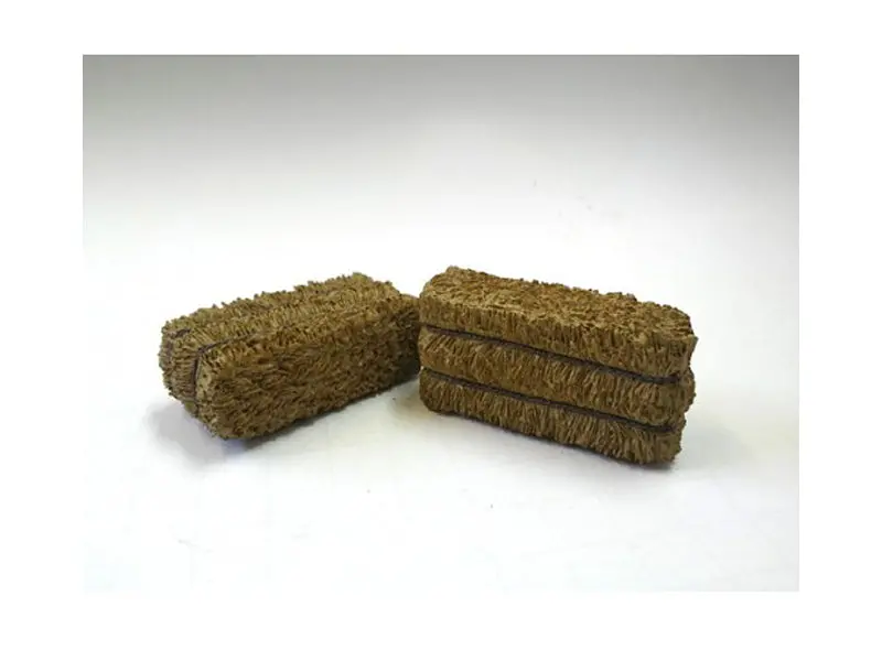 Hay Bale Accessory (2 Piece Set) For 1/24 Scale Models By American Diorama 1