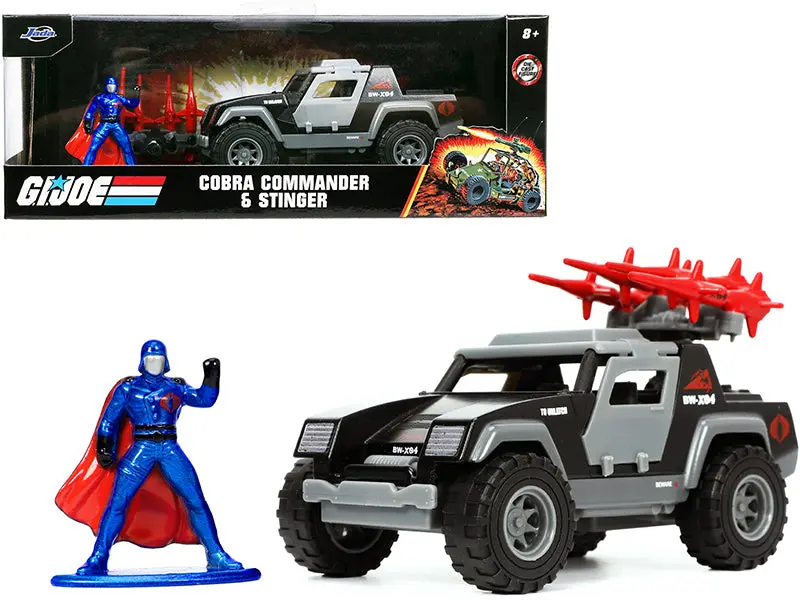 Stinger With Missile Launcher And Cobra Commander Diecast Figure "G.I. Joe" "Hollywood Rides" Series 1/32 Diecast Model Car By Jada 1