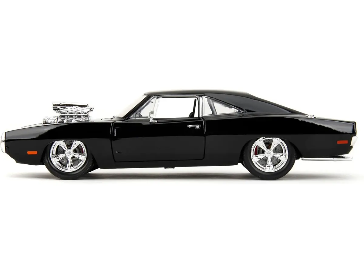 Dodge Charger R/T Black With Dom Diecast Figure "Fast & Furious" (2009) Movie "Hollywood Rides" Series 1/24 Diecast Model Car By Jada 2
