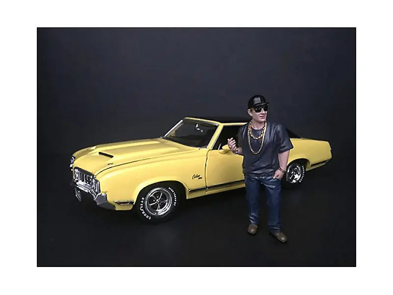 "Hanging Out" Series #2 Juan Accessory Figure For 1/18 Scale Diecast Models By American Diorama 1
