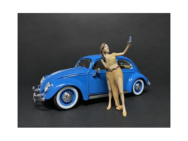 "Partygoers" Accessory Figure #5 For 1/24 Scale Diecast Models By American Diorama 1