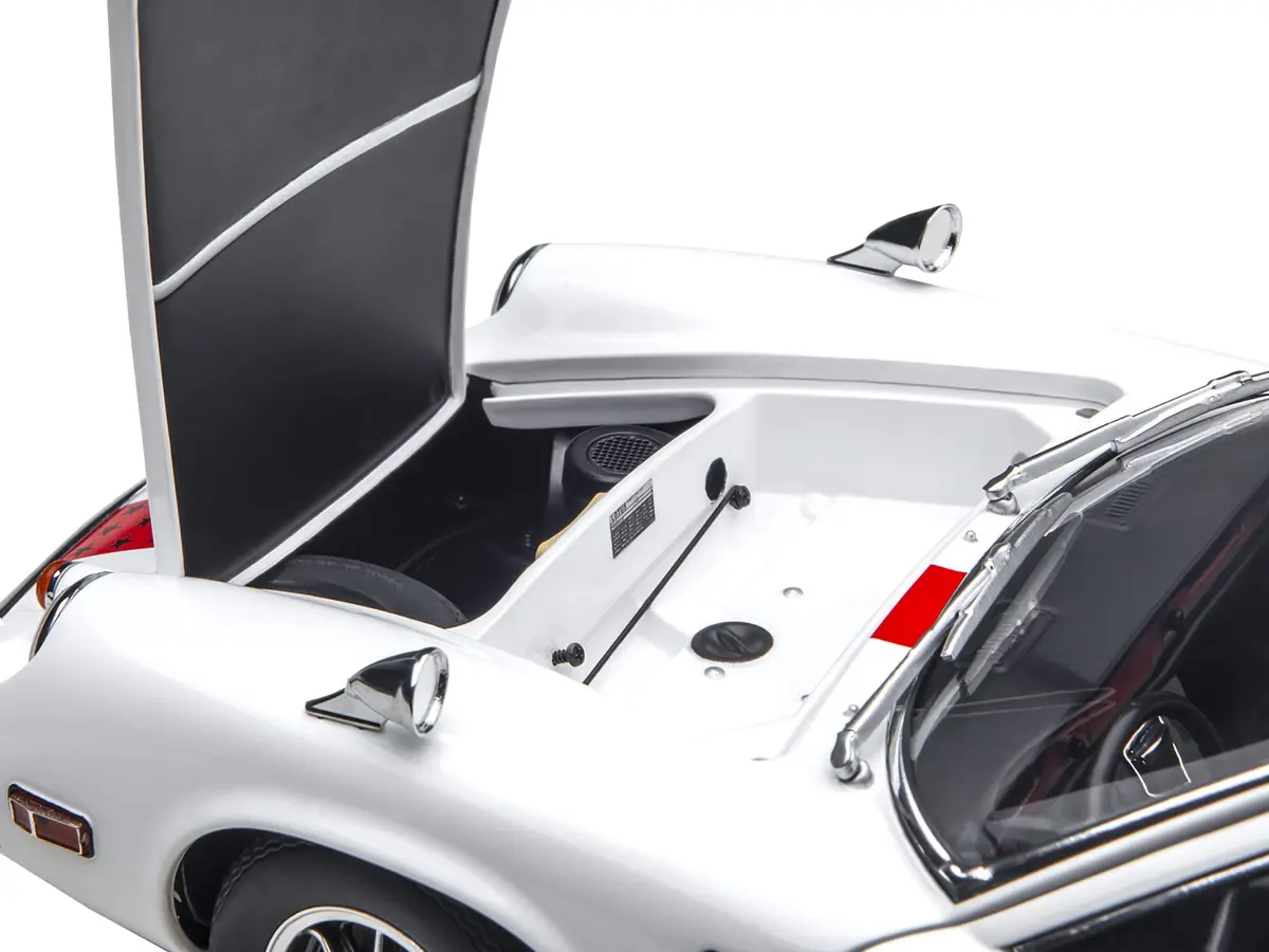 Lotus Europa Special White With Red Stripe And Graphics "The Circuit Wolf" 1/18 Model Car By Autoart 2
