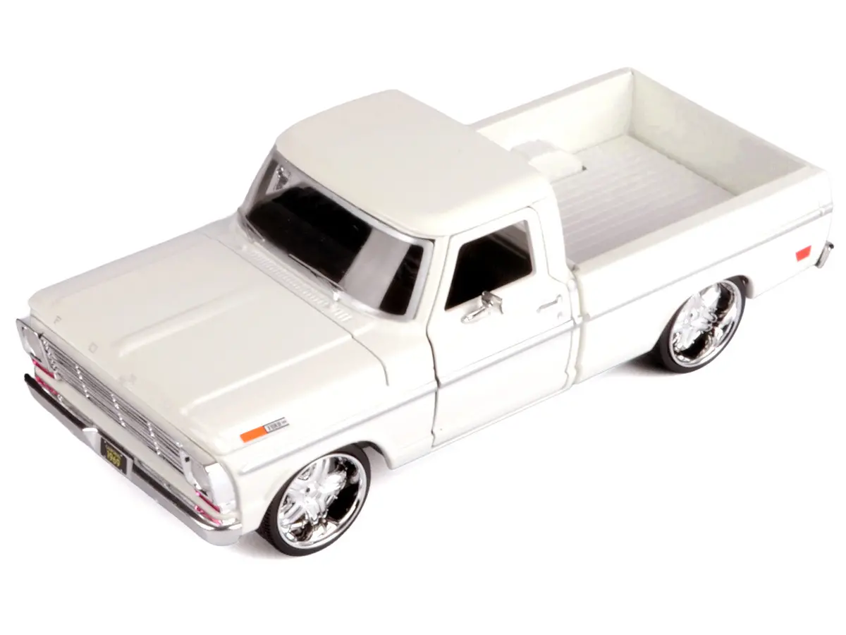 1969 Ford F-100 Pickup Truck Cream "Maxx Design" Series 1/24 Diecast Model By Motormax 2