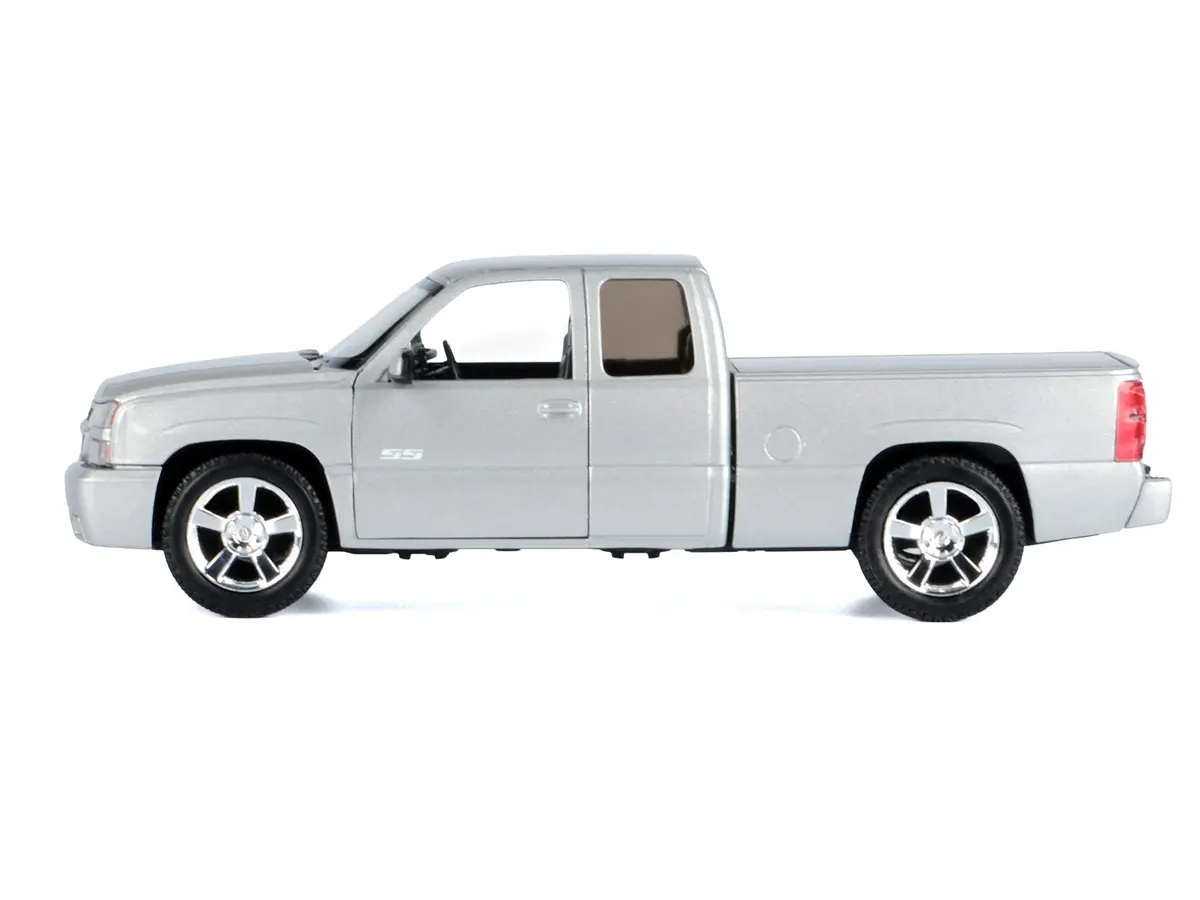 2006 Chevrolet Silverado Ss Pickup Truck Silver Metallic "Timeless Legends" Series 1/25 Diecast Model By Motormax 2