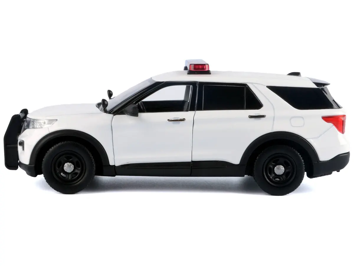 2022 Ford Police Interceptor Utility Plain White "Builder's Kit" With Flashing Light Bar And Front And Rear Lights And Sounds 1/24 Diecast Model By Motormax 2