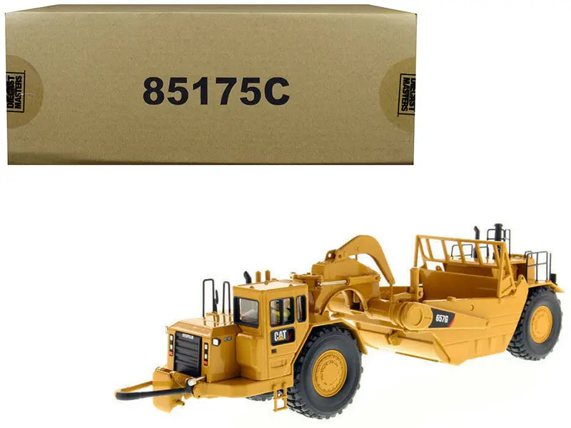 Cat Caterpillar 657 G Wheel Tractor Scraper With Operator Core Classics Series 1/50 Diecast Model By Diecast Masters 1