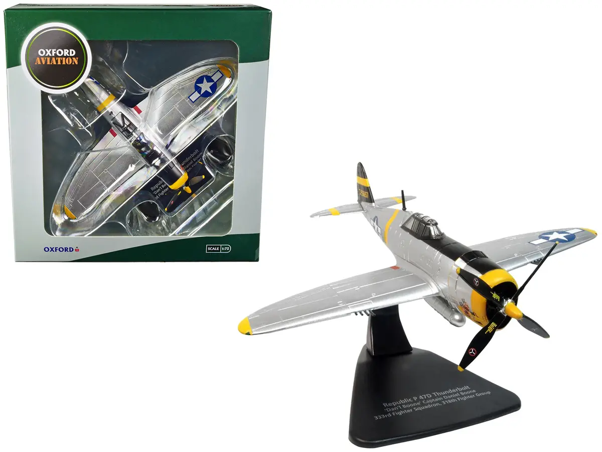 Republic P-47D Thunderbolt Fighter Plane Usaaf "Captain Daniel Boone 333Rd Fighter Squadron 318Th Fighter Group" "Oxford Aviation" Series 1/72 Diecast Model Airplane By Oxford Diecast 1