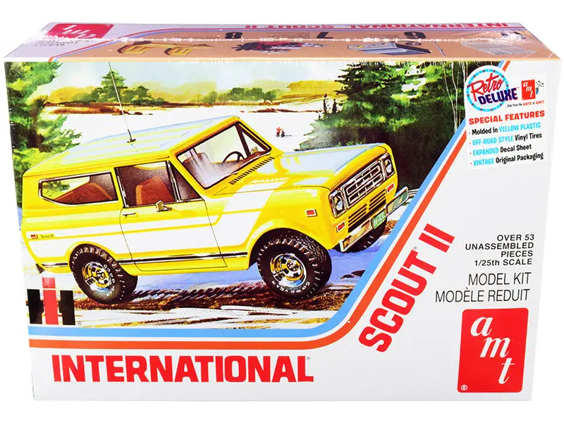 Ih International Harvester Scout Ii Plastic Model Kit (Skill Level 2) 1/25 Scale Model By Amt 1