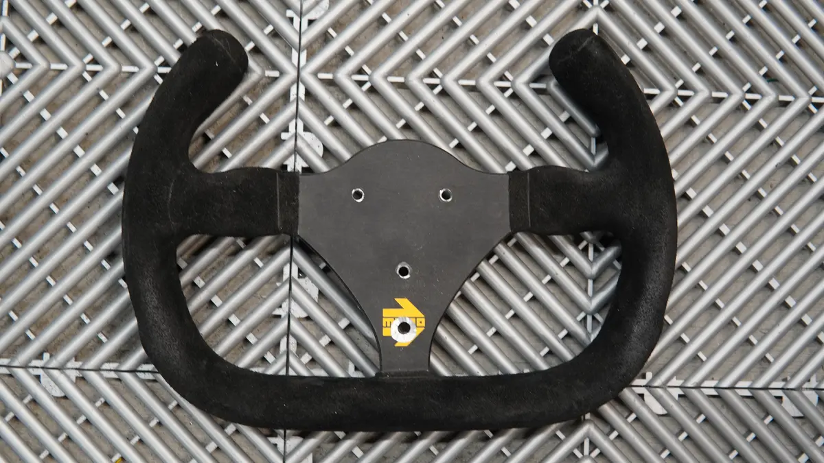 Momo Flat Bottom Cut-Off Top Steering Wheel, Suede, 270Mm (Used) 1