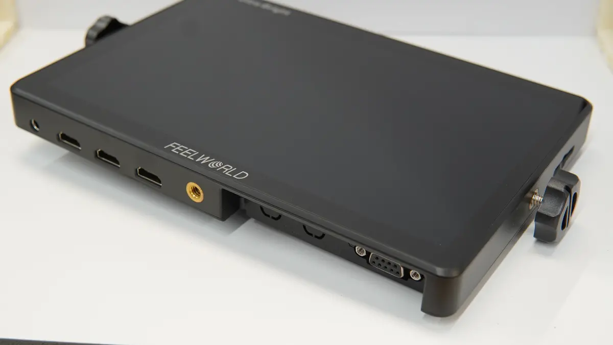 Feelworld 10.1" Monitor - (Used) 1