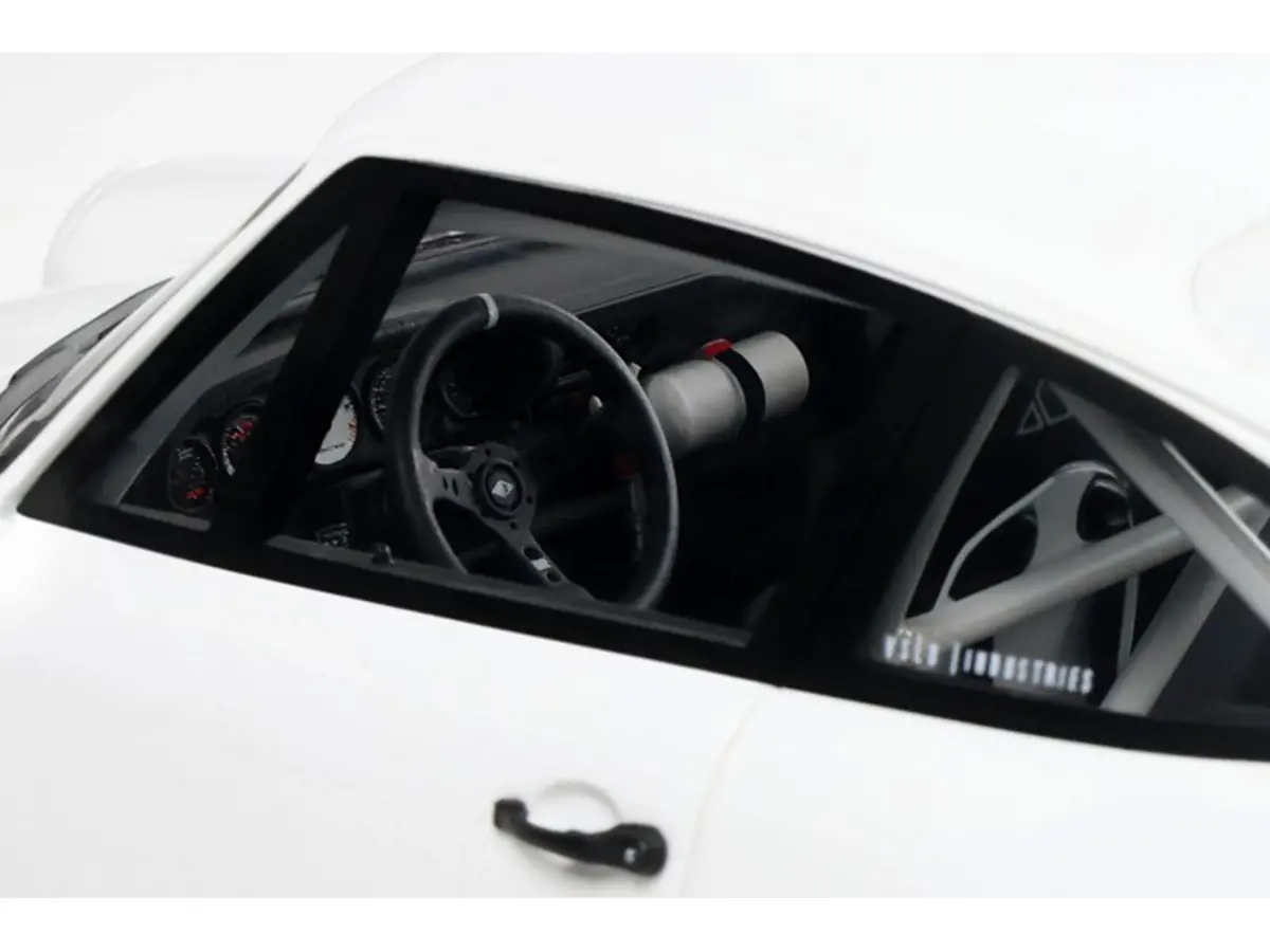 2024 Strosek Giga (Porsche 911) White 1/18 Model Car By Gt Spirit 2
