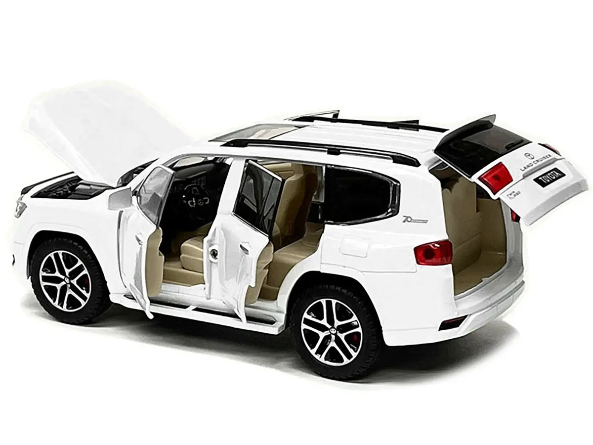Toyota Land Cruiser White 1/24 Diecast Model By Motormax 2