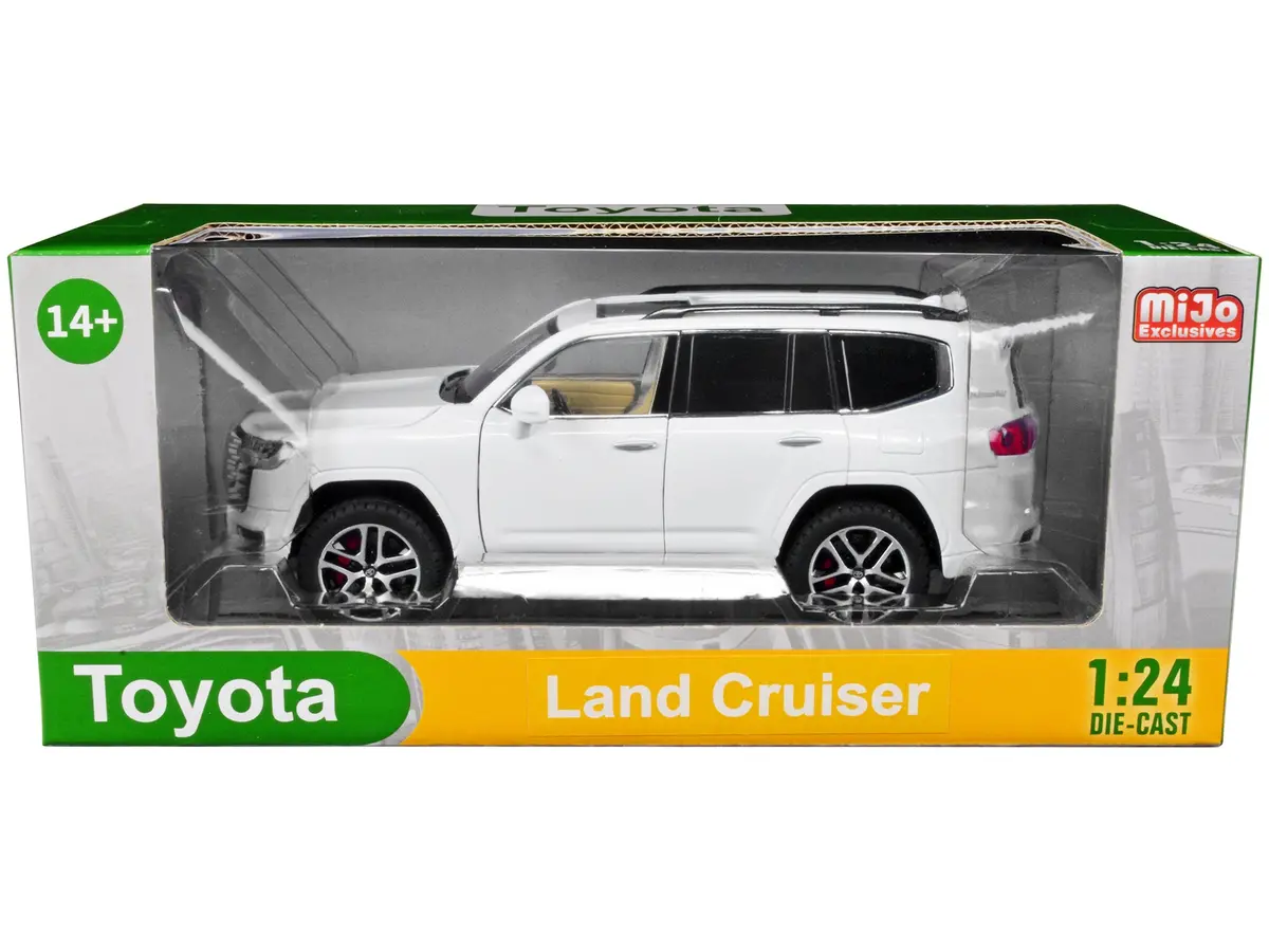 Toyota Land Cruiser White 1/24 Diecast Model By Motormax 1
