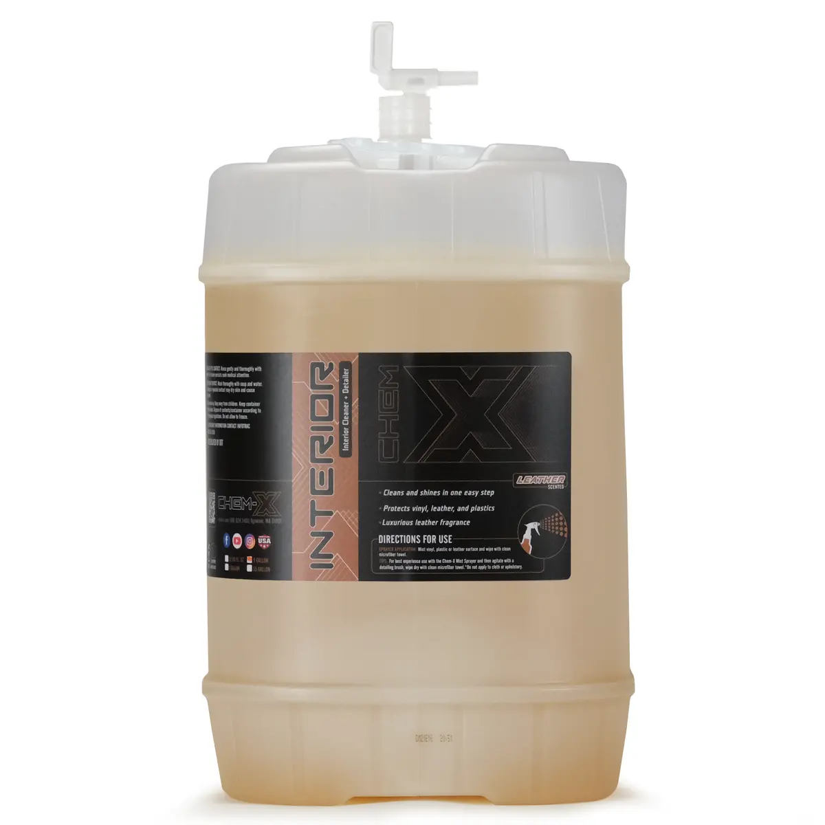 Interior Cleaner + Detailer: Leather Scent 3