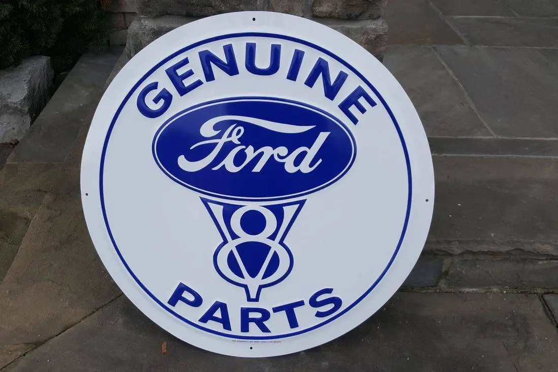 24" Ford Genuine Parts 1