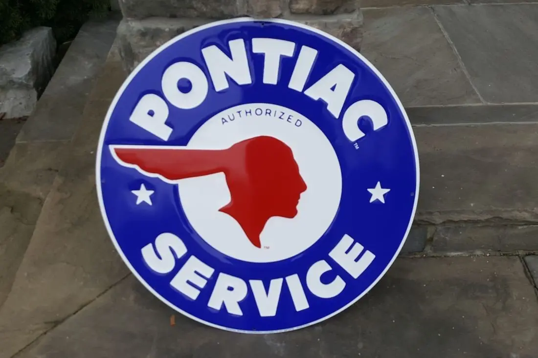 24" Pontiac Service 1