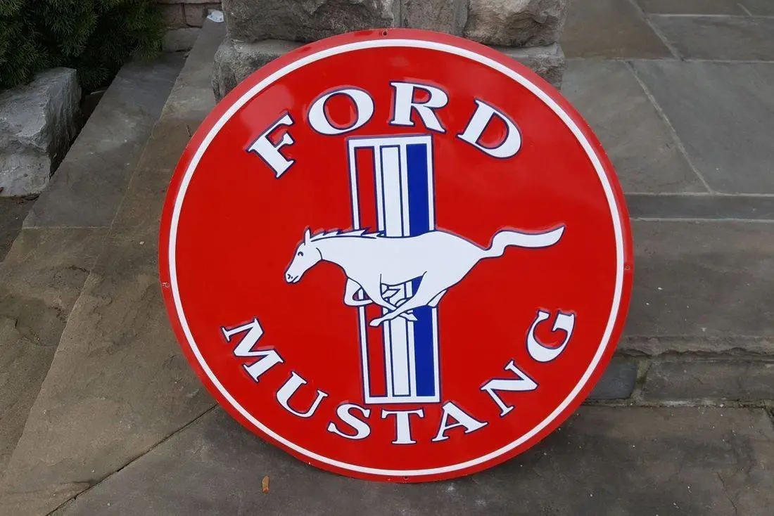 24" Ford Mustang 1