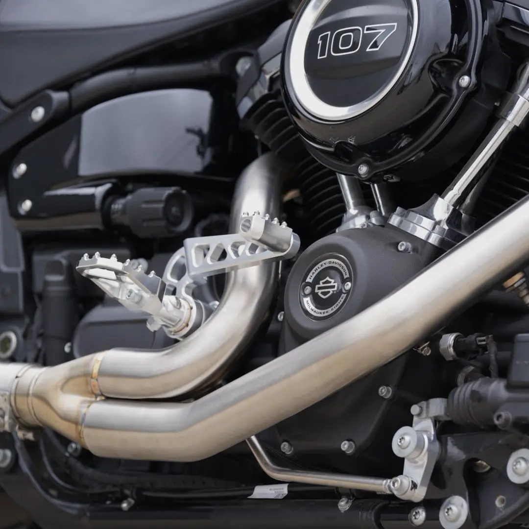 Tc Bros. Pro Series Mid Controls For 2018-Up M8 Softail 3