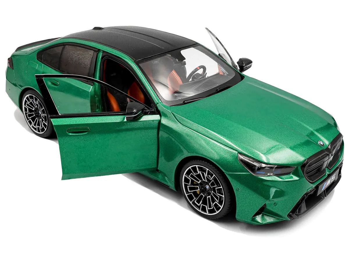 2025 Bmw M5 Isle Of Man Green Metallic 1/18 Diecast Model Car By Solido 2
