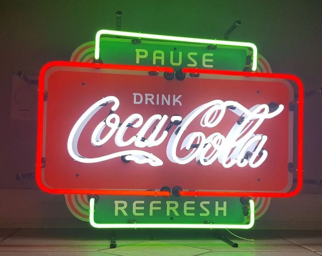 Coca-Cola Medium Neon #4 1