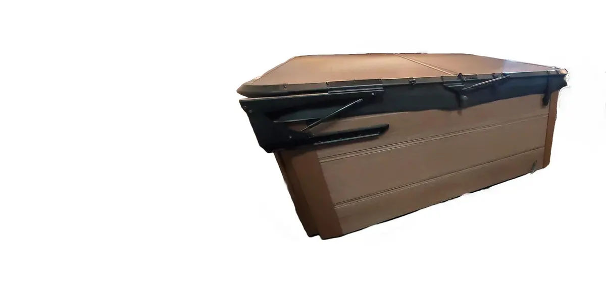 Leisure Concepts Smartop For Hot Tubs Upright  One Only In Stock 1