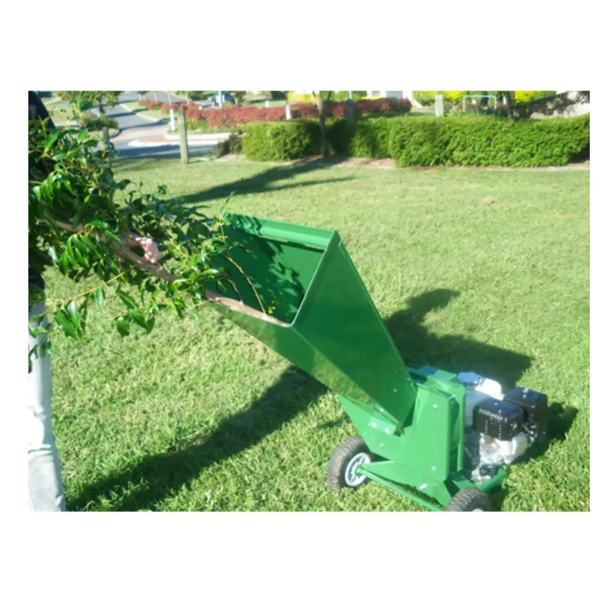 Hansa C4 Petrol Chipper 2