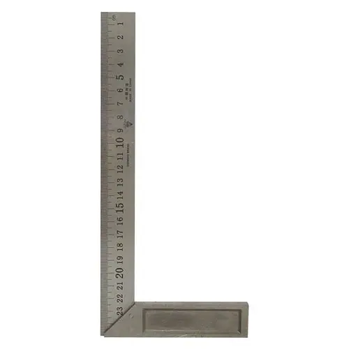 Carpenters Square Tri 1