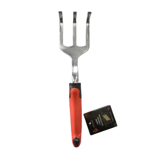 Hand Cultivator 3 Prong Bruno 1