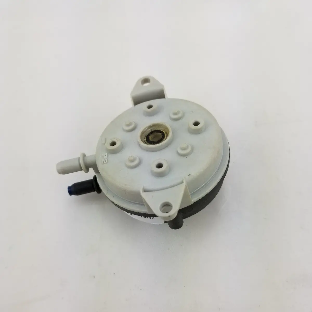 Pentair/Sta-Rite Maxetherm Air Flow Switch (P/N: 42001-0061S) 2