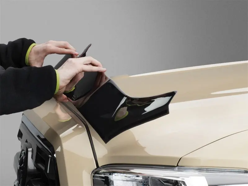 Weathertech Hood Protector – Matte Black Deflector For 2011–2014 Gmc Sierra 1