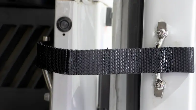 Kentrol Polished Stainless Steel Door Strap Kit For Jeep Wrangler Tj (1997–2006) 1