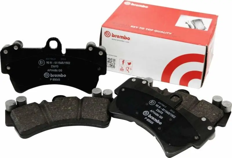 Brembo Rear Ceramic Brake Pads For 2004–2007 Ford Freestar & Mercury Monterey 1